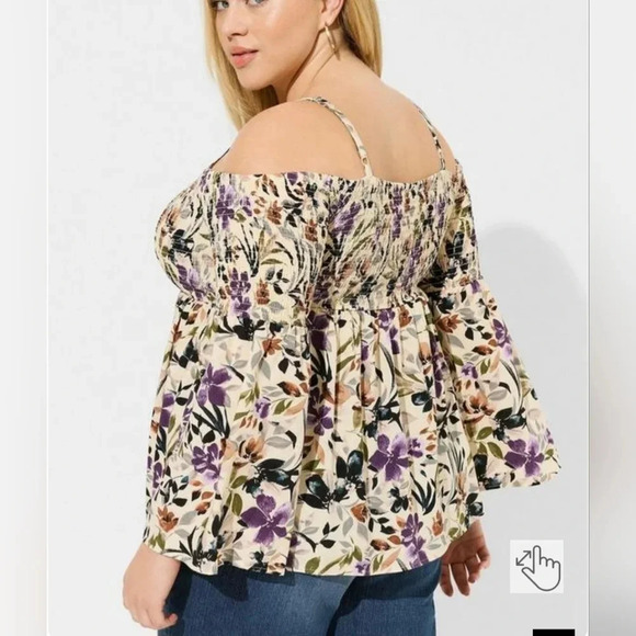 Torrid •Size 4X• NWT Floral Smocked Long Sleeve Challis Shirt Boho Off Shoulder - Picture 3 of 9